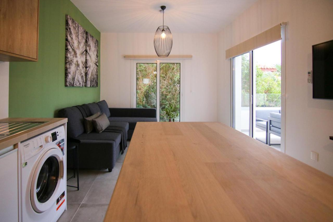 Phaedrus Living: Seaside Modern Flat Limnaria 123 Appartement Paphos Buitenkant foto